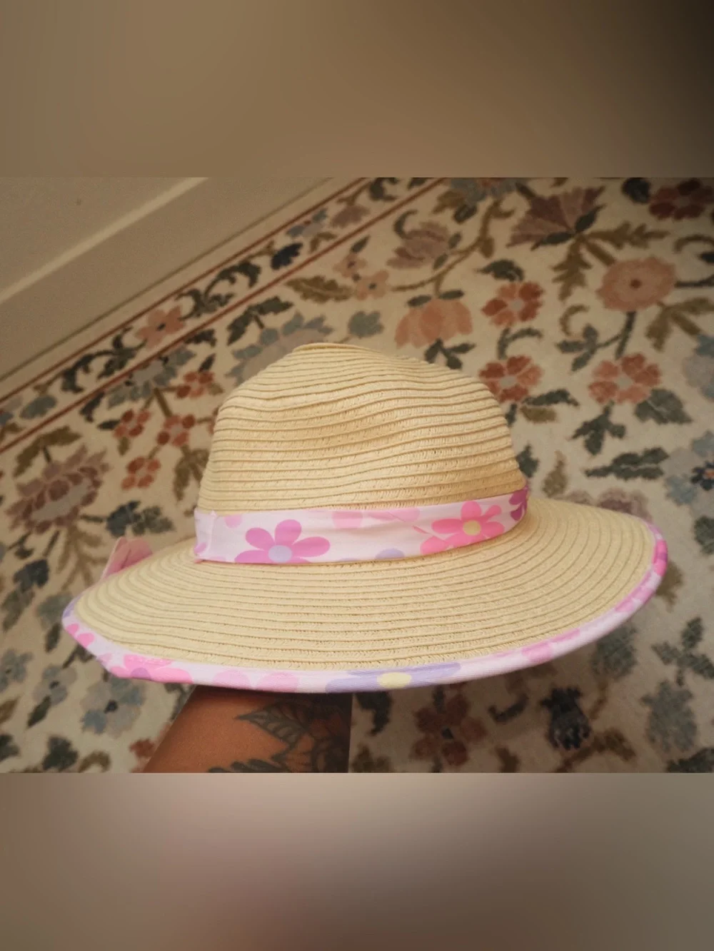 Tommy Bahama Kids Cream Straw Hat with Pink Floral Band